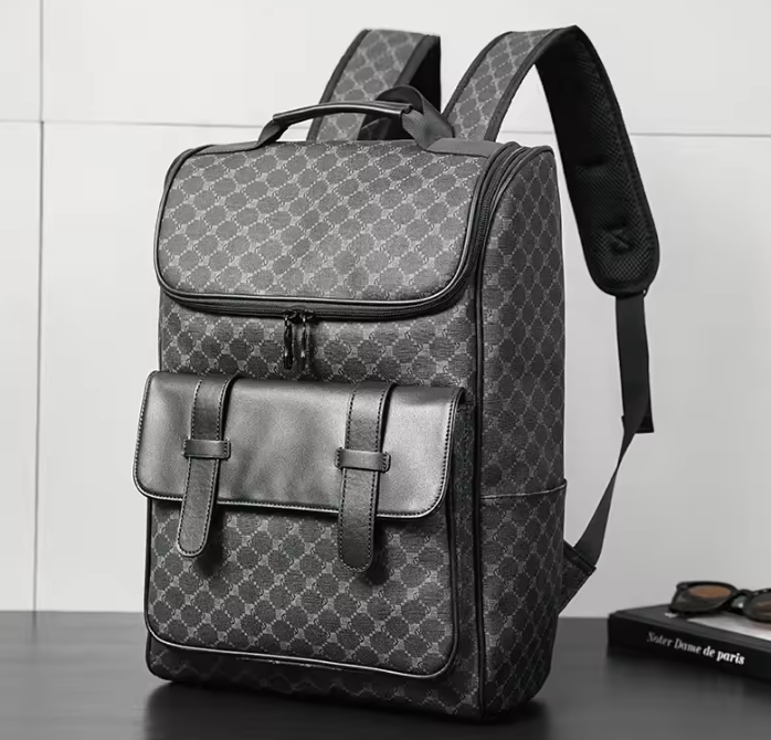 BOLSO CUERO EJECUTIVO CON ESPACIO PORTAT